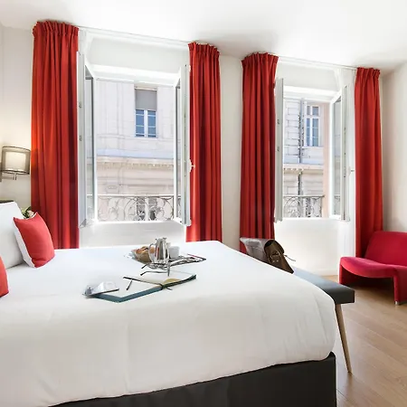 1er Otel 3*