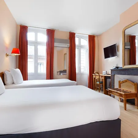 1er 3* Toulouse
