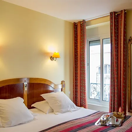 1er Otel 3*